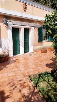 appartamento in affitto a Salerno in zona Centro Città