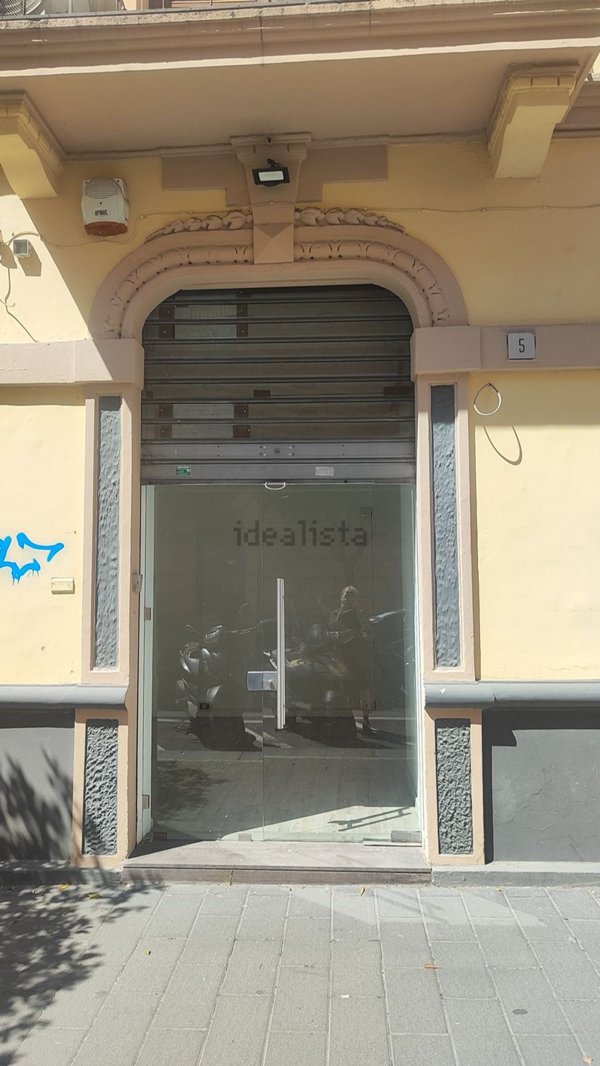 locale commerciale in affitto a Salerno in zona Centro Città