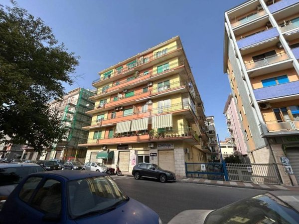 appartamento in affitto a Salerno in zona Mercatello