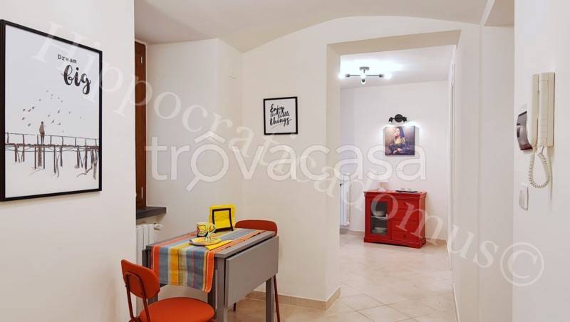 appartamento in affitto a Salerno in zona Centro Città