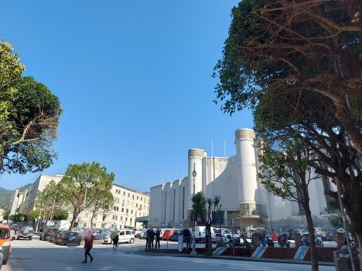 appartamento in affitto a Salerno in zona Centro Città