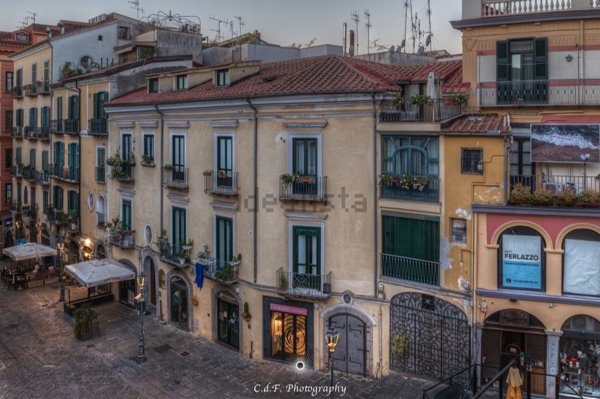 appartamento in affitto a Salerno in zona Centro Città