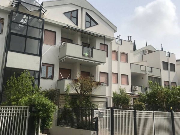 appartamento in affitto a Salerno in zona Torrione