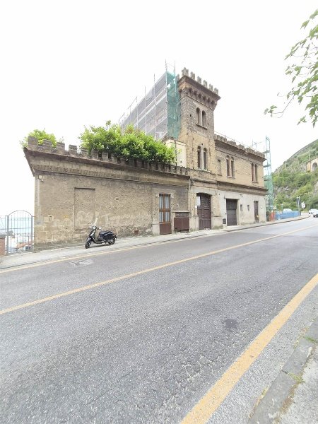 appartamento in affitto a Salerno in zona Centro Città