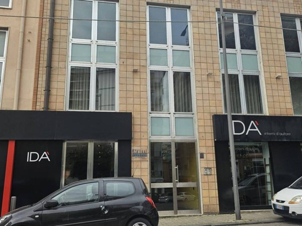 ufficio in affitto a Salerno in zona Centro Città