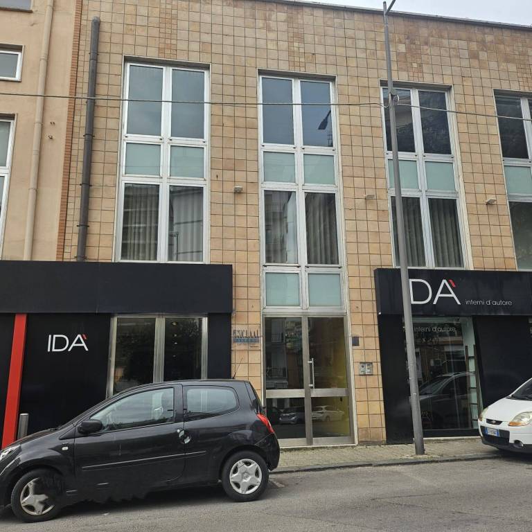 appartamento in affitto a Salerno in zona Centro Città