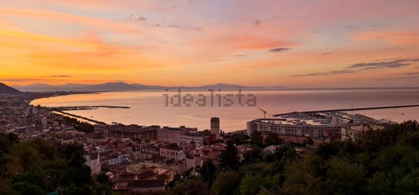 appartamento in affitto a Salerno in zona Canalone