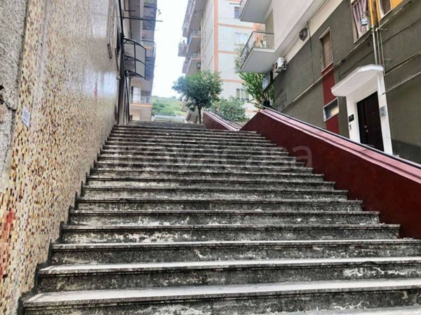 locale commerciale in affitto a Salerno in zona Gelsi Rossi