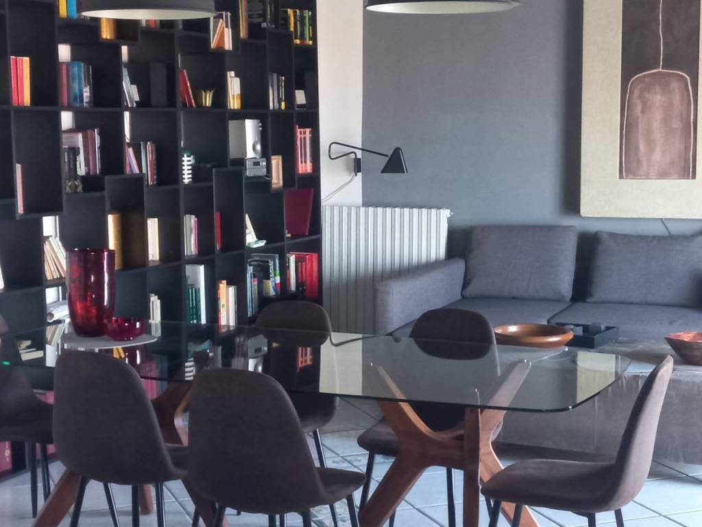 appartamento in affitto a Salerno in zona Centro Città