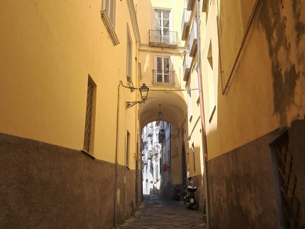 appartamento in affitto a Salerno in zona Centro Città