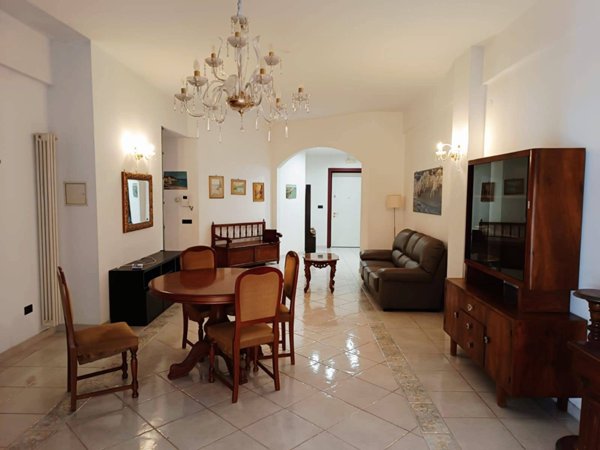 appartamento in affitto a Salerno in zona Centro Città