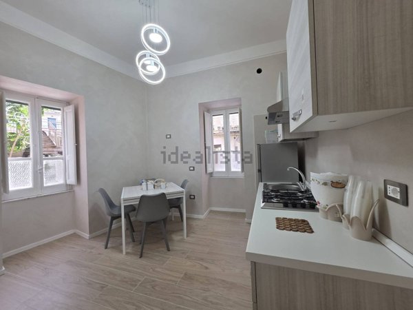 appartamento in affitto a Salerno in zona Centro Città