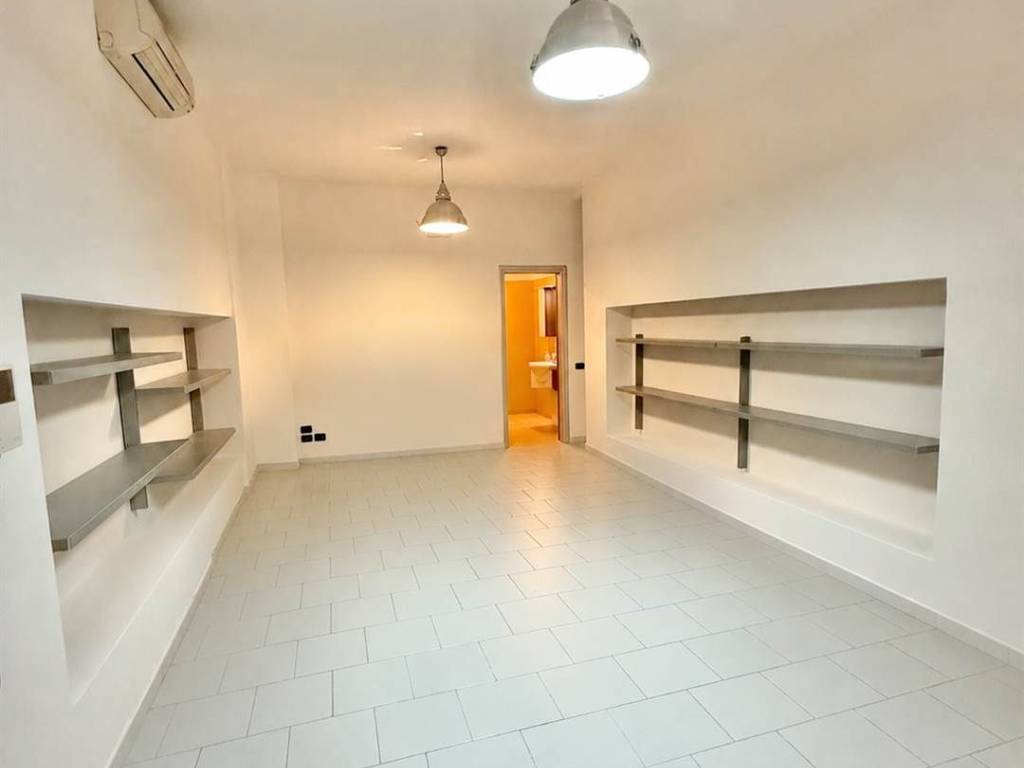 ufficio in affitto a Salerno