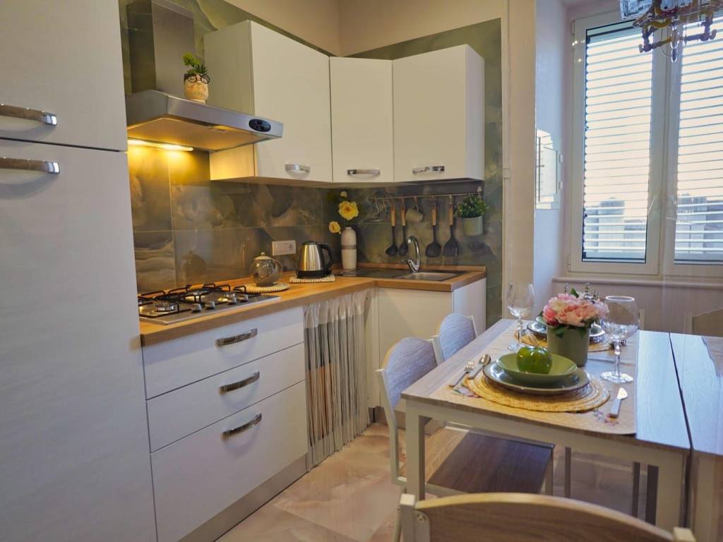 appartamento in affitto a Salerno in zona Centro Città