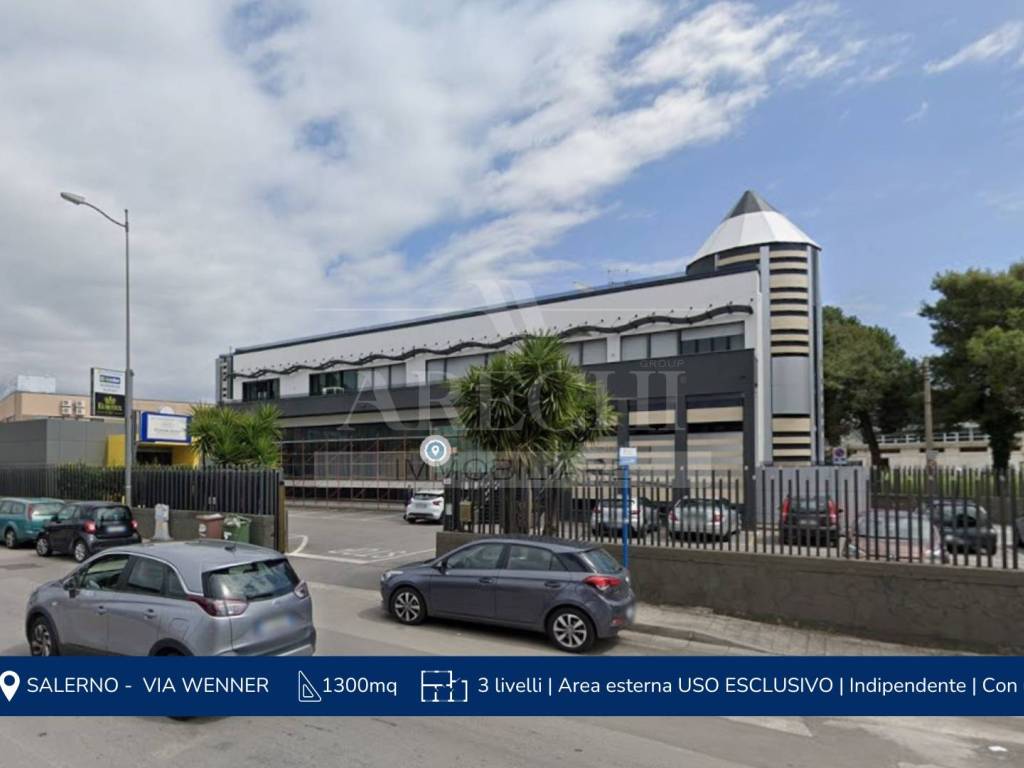intera palazzina in affitto a Salerno in zona Zona Industriale