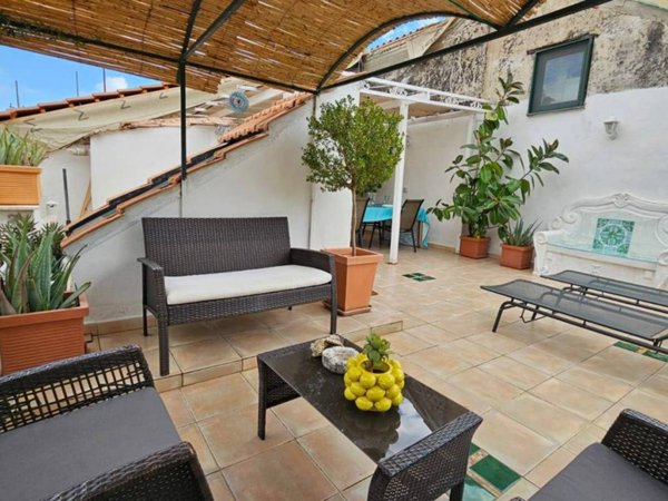 appartamento in affitto a Salerno in zona Centro Città