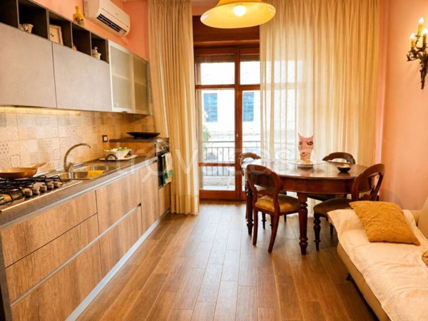 appartamento in affitto a Salerno in zona Centro Città