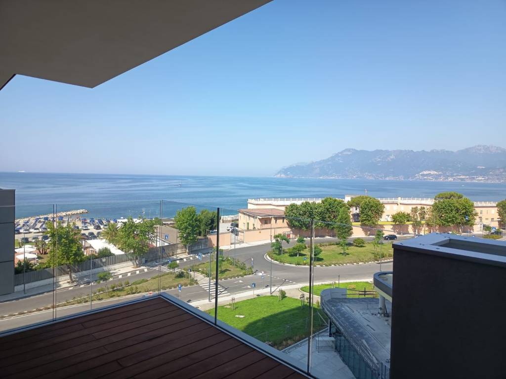 appartamento in affitto a Salerno in zona Mariconda