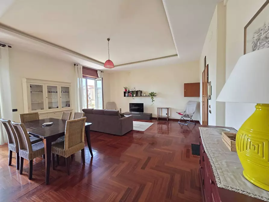 appartamento in affitto a Salerno in zona Centro Città