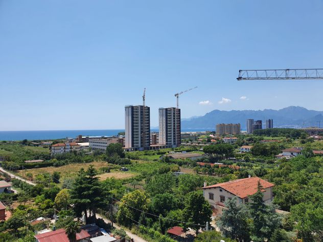 negozio in affitto a Salerno in zona Centro Città