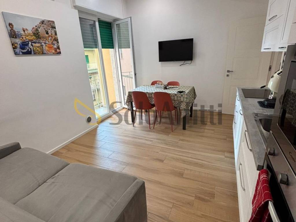 appartamento in affitto a Salerno in zona Mercatello