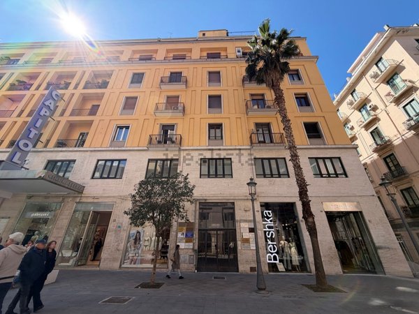 ufficio in affitto a Salerno in zona Centro Città