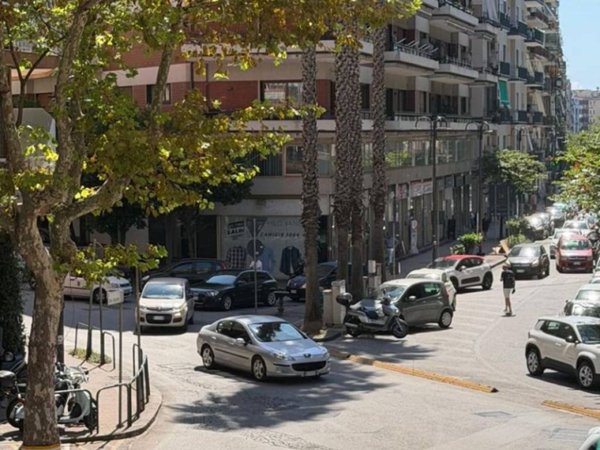 appartamento in affitto a Salerno in zona Irno