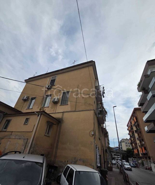 appartamento in affitto a Salerno in zona Irno