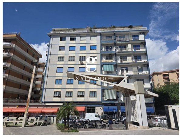 appartamento in affitto a Salerno in zona Irno