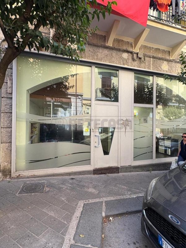 appartamento in affitto a Salerno in zona Centro Città