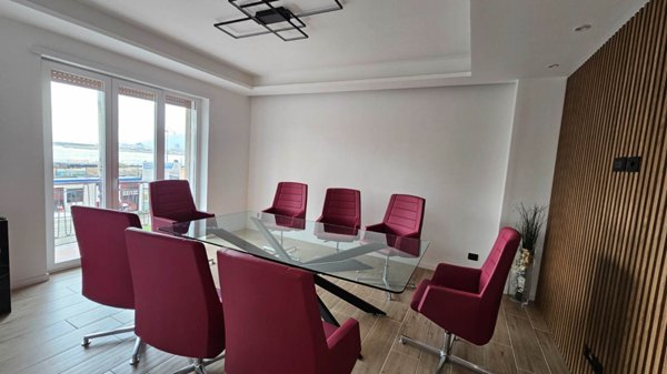 ufficio in affitto a Salerno in zona Centro Città