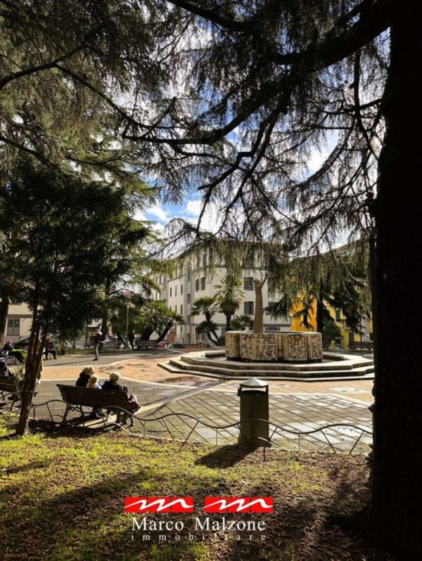 appartamento in affitto a Salerno in zona Centro Città