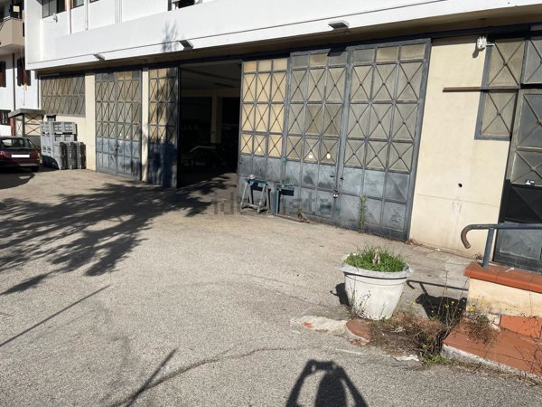 capannone in affitto a San Cipriano Picentino in zona Campigliano