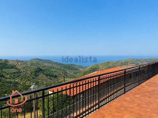 appartamento in affitto a San Mauro Cilento