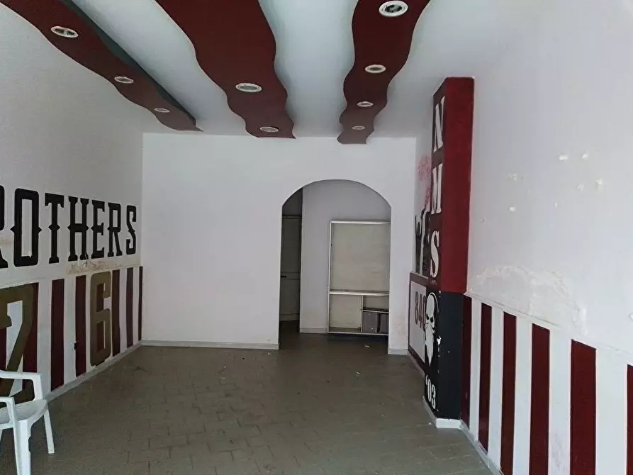 locale commerciale in affitto a Sarno