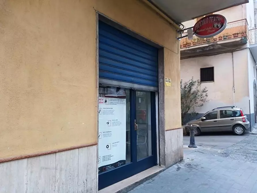 locale commerciale in affitto a Sarno