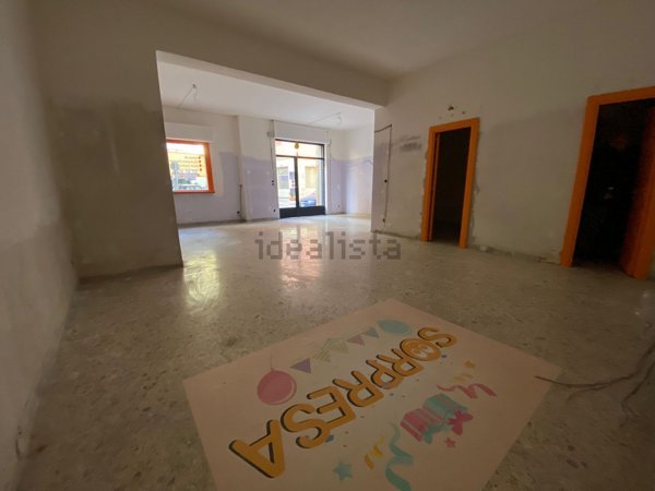 locale commerciale in affitto a Sarno