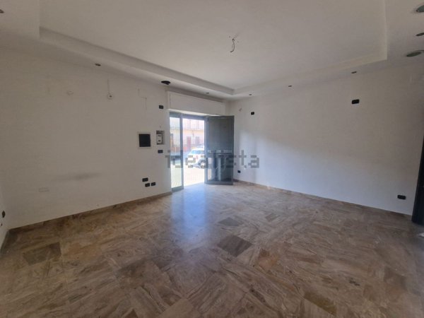 negozio in affitto a Scafati