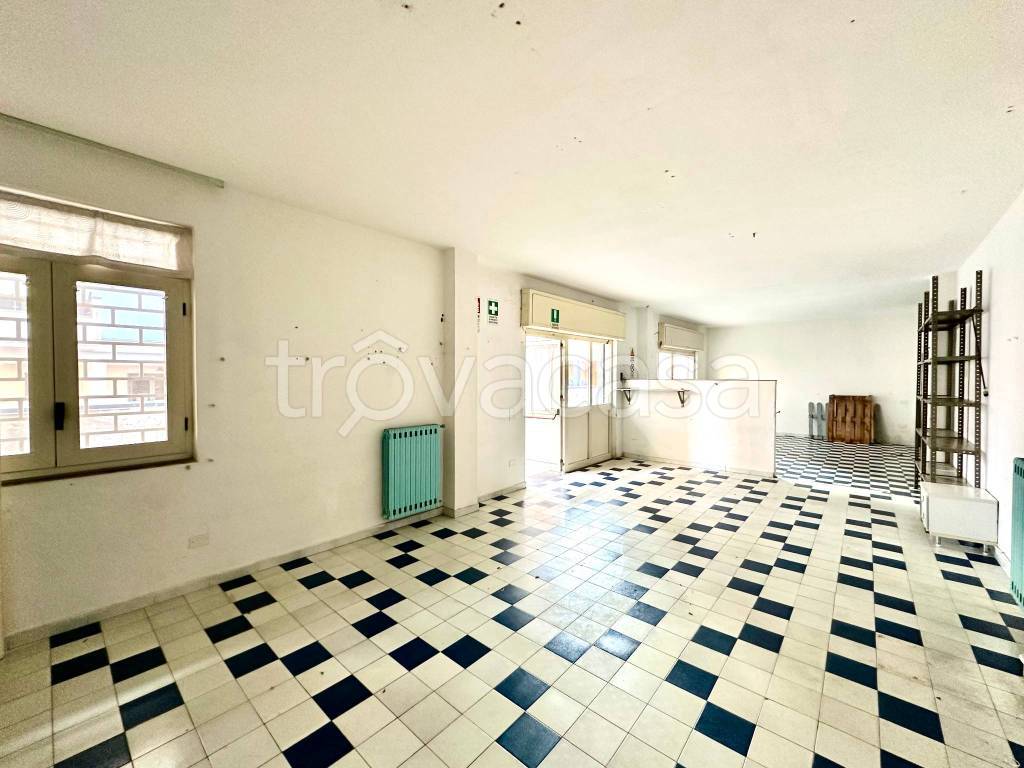 negozio in affitto a Scafati in zona Centro Città