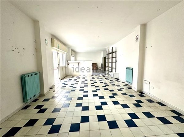 locale commerciale in affitto a Scafati in zona Centro Città