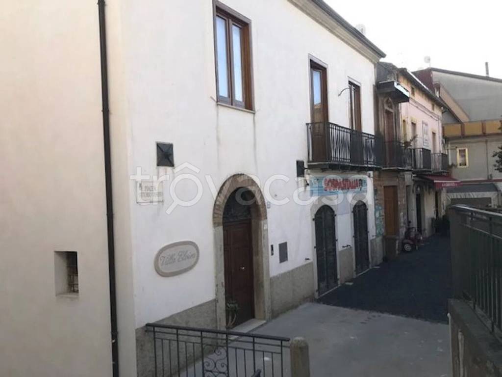 ufficio in affitto a Serre