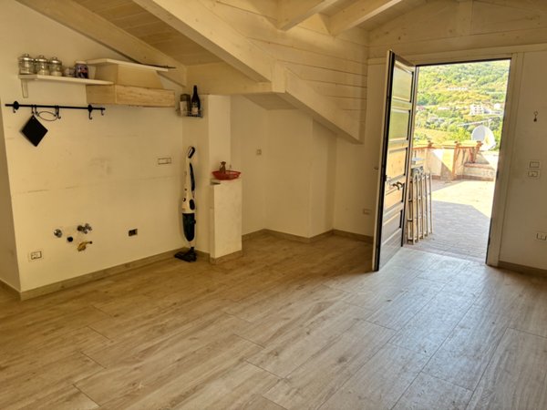 casa indipendente in affitto a Torchiara