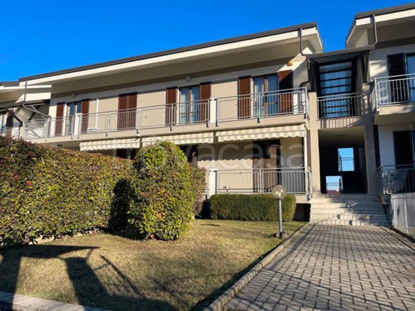 appartamento in affitto a Corneliano d'Alba