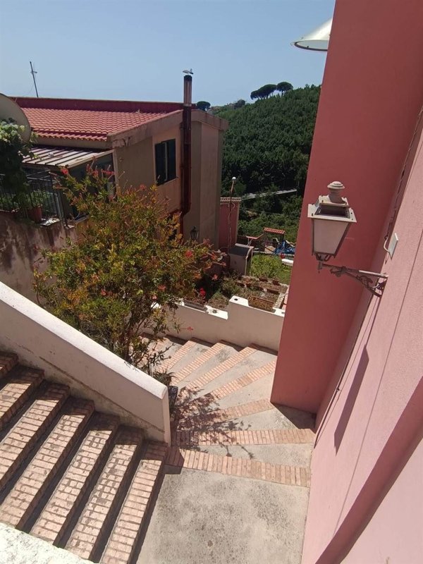 appartamento in affitto a Vietri sul Mare in zona Benincasa