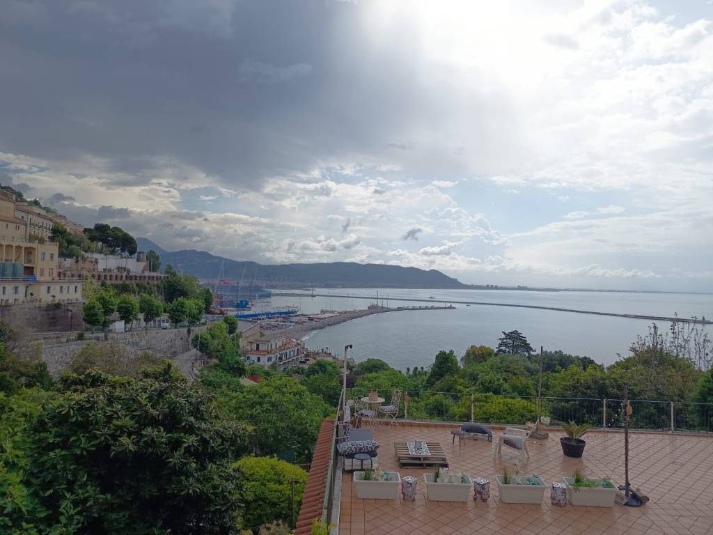 appartamento in affitto a Vietri sul Mare in zona Marina