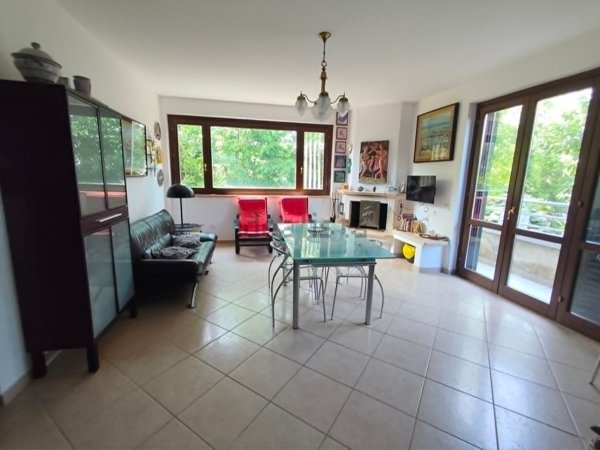 appartamento in affitto a Vietri sul Mare in zona Dragonea