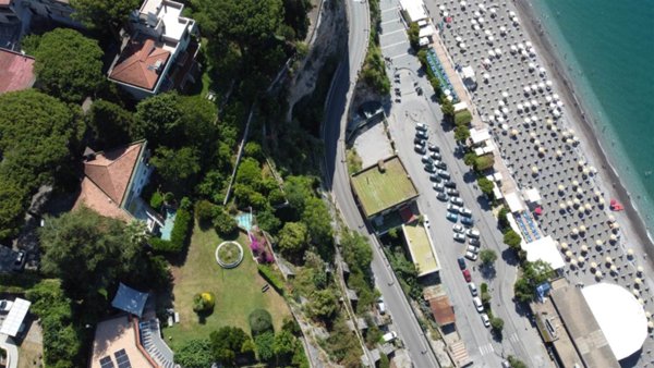 casa indipendente in affitto a Vietri sul Mare in zona Marina