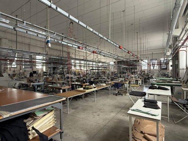 locale commerciale in affitto a Bellizzi