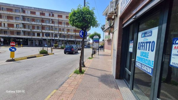 negozio in affitto a Bellizzi