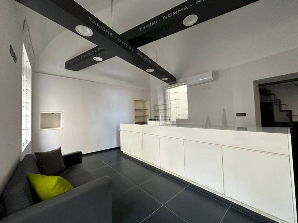 negozio in affitto a Cuneo in zona Centro Città